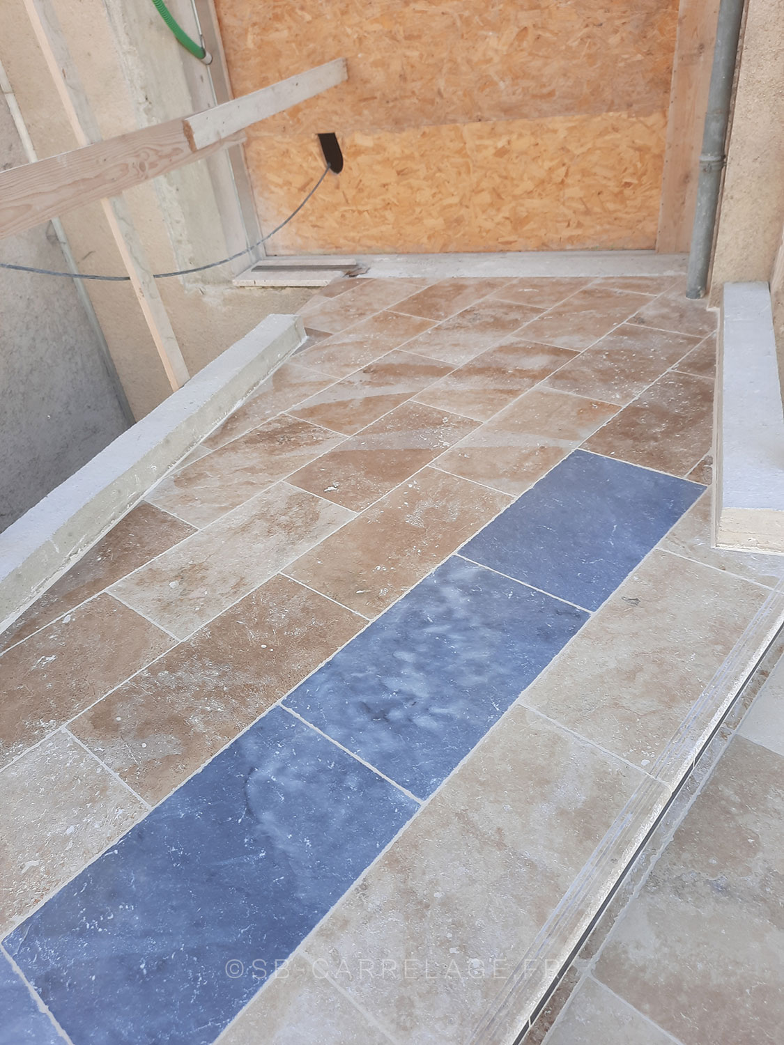 SB CARRELAGE extérieur escalier