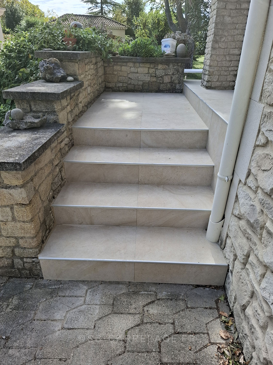 SB CARRELAGE extérieur escalier perron entrée