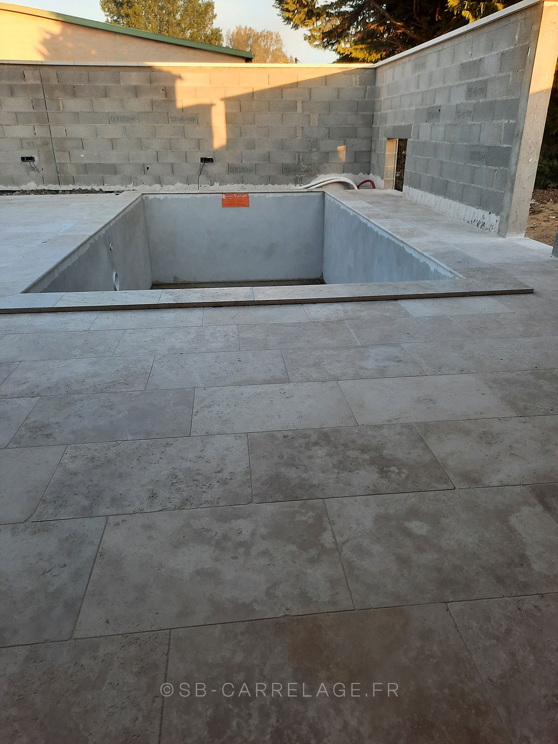SB CARRELAGE extérieur piscine sol