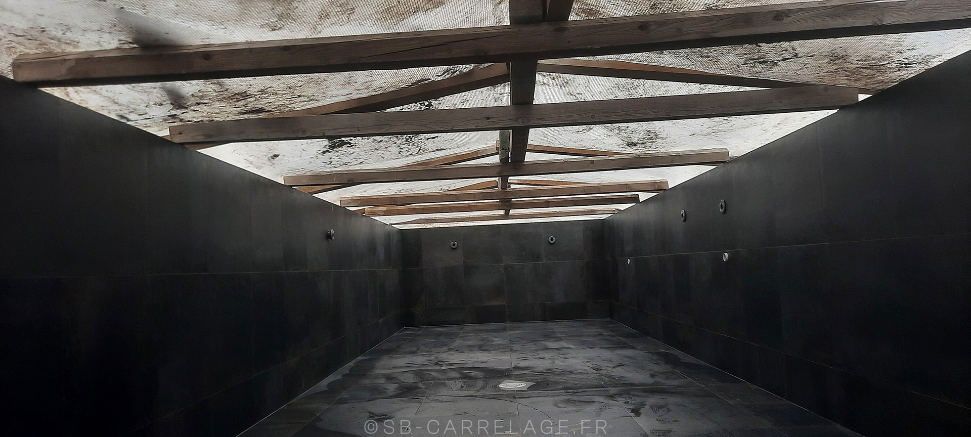 SB CARRELAGE piscine protection pluie