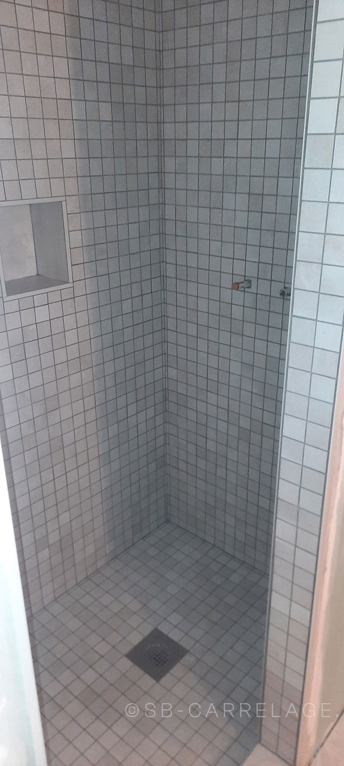 SB CARRELAGE salle de bain