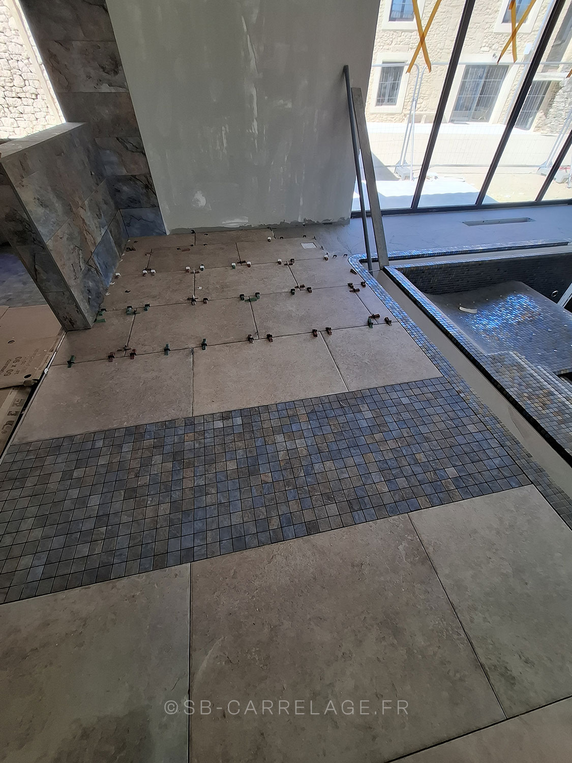 SB CARRELAGE spécial spa Luberon Provence mosaïque