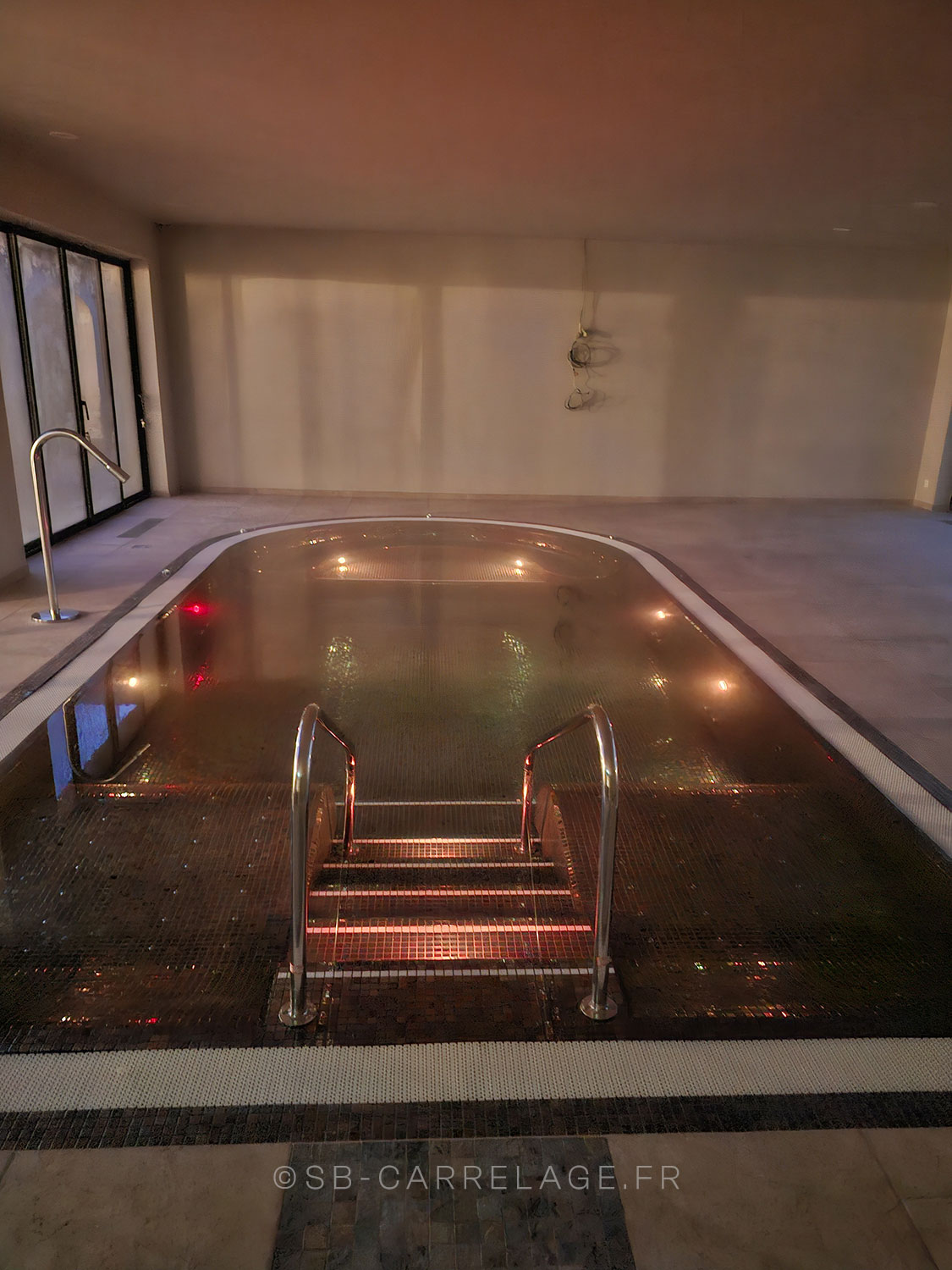 SB CARRELAGE spécial spa Luberon Provence piscine