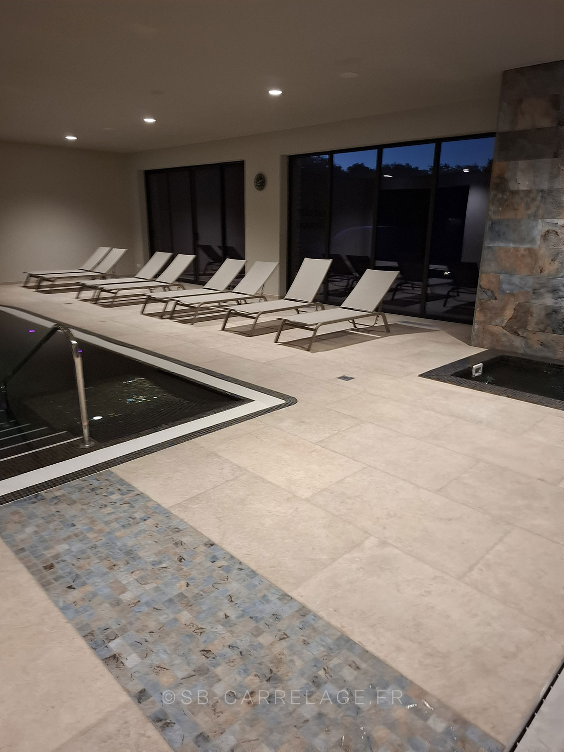 SB CARRELAGE spécial spa Luberon Provence transat